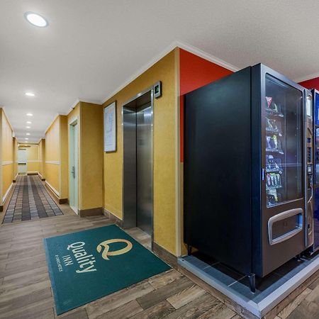 Quality Inn Jfk Airport Rockaway Blvd New York Exteriér fotografie