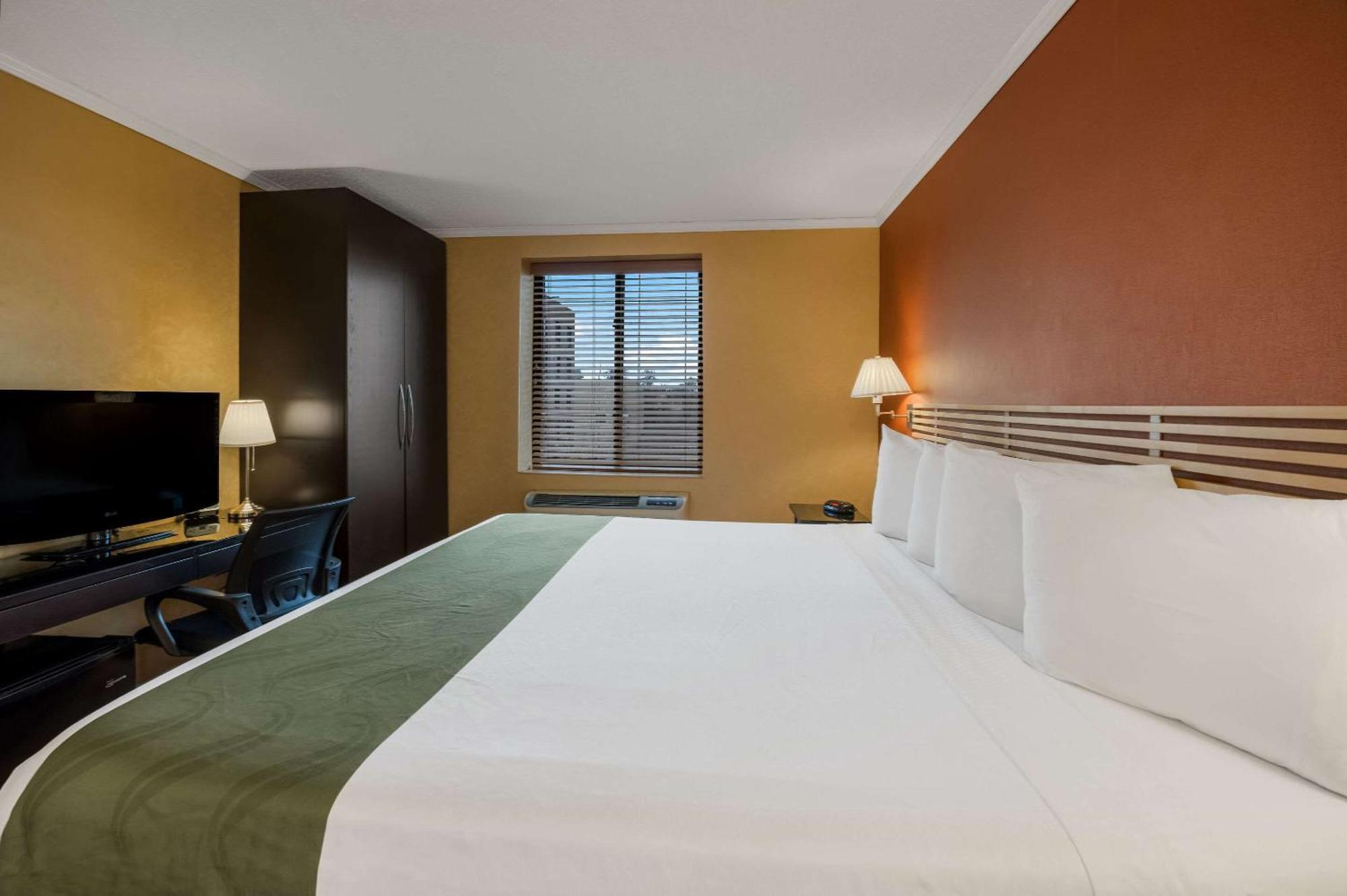 Quality Inn Jfk Airport Rockaway Blvd New York Exteriér fotografie